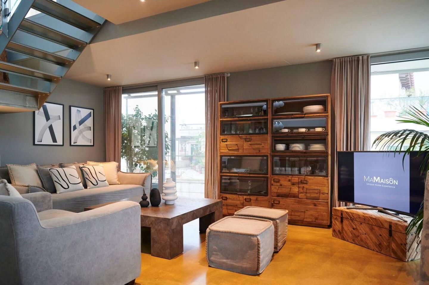 Ma Maison No5 Penthouse Loft, Private Heated Pool, Acropolis View, Ultra High Speed Internet 300 Mbps, Short Walk To Acropolis, Parking Upon Request, 1' From Metro Atény Exteriér fotografie