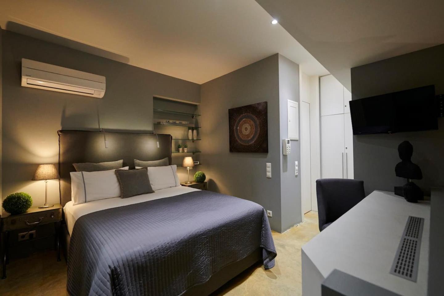 Ma Maison No5 Penthouse Loft, Private Heated Pool, Acropolis View, Ultra High Speed Internet 300 Mbps, Short Walk To Acropolis, Parking Upon Request, 1' From Metro Atény Exteriér fotografie