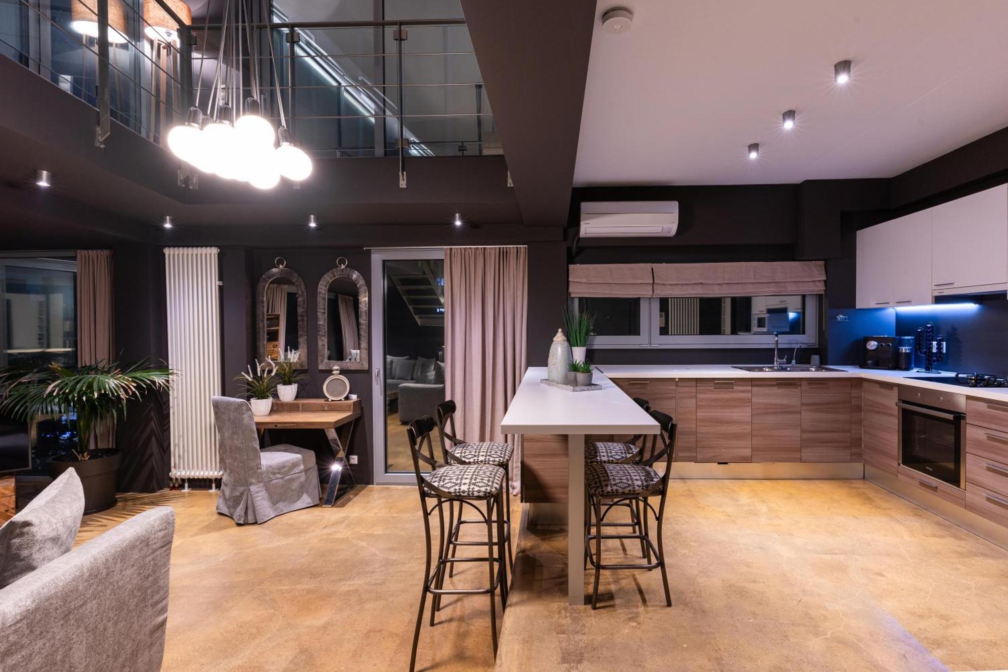 Ma Maison No5 Penthouse Loft, Private Heated Pool, Acropolis View, Ultra High Speed Internet 300 Mbps, Short Walk To Acropolis, Parking Upon Request, 1' From Metro Atény Exteriér fotografie